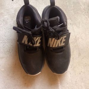 Men/boys Nike made hightops, Men’s size 7